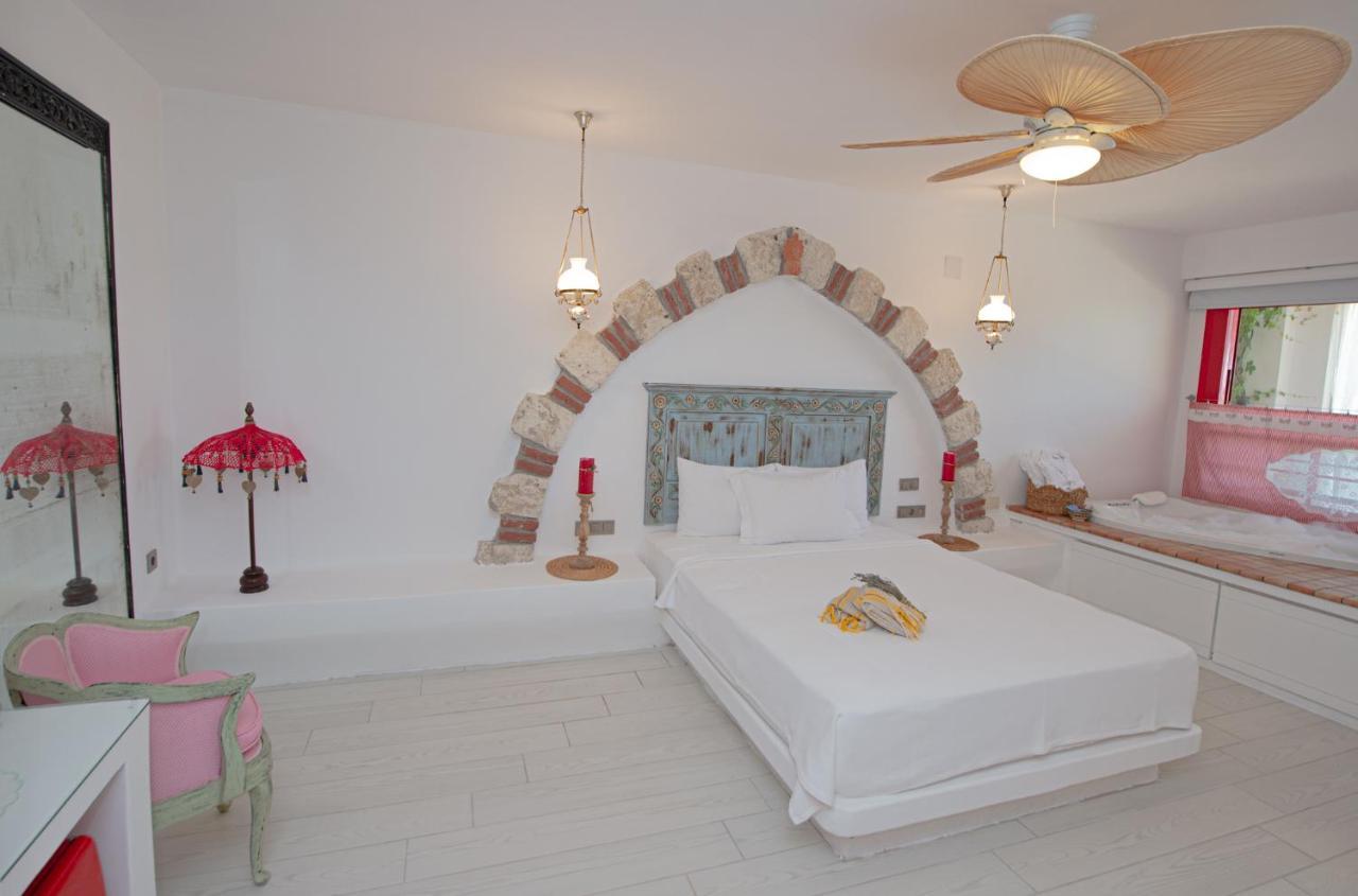 Villa Taraça Alaçatı Romantik Otel Exterior foto