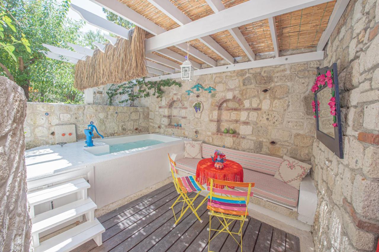 Villa Taraça Alaçatı Romantik Otel Exterior foto
