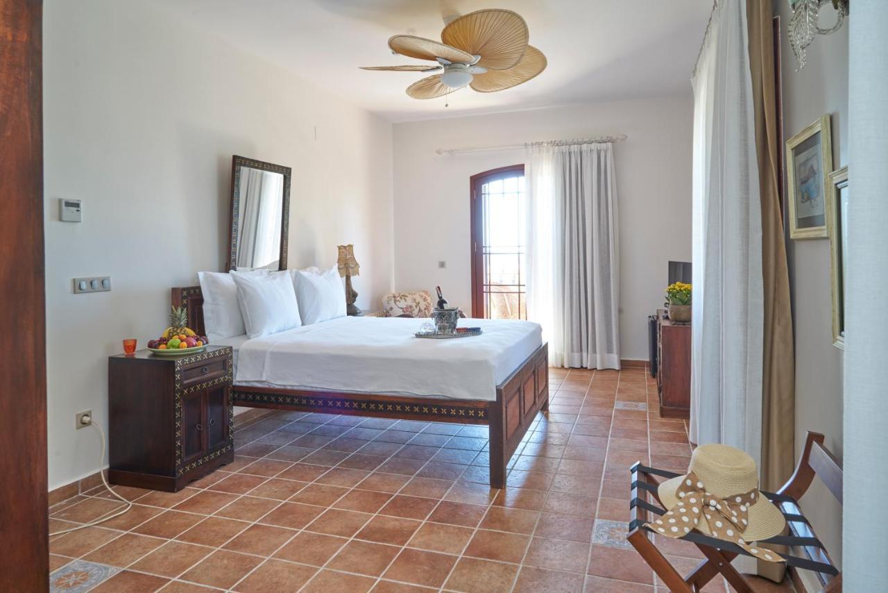 Villa Taraça Alaçatı Romantik Otel Exterior foto