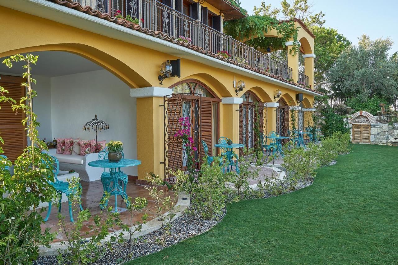Villa Taraça Alaçatı Romantik Otel Exterior foto