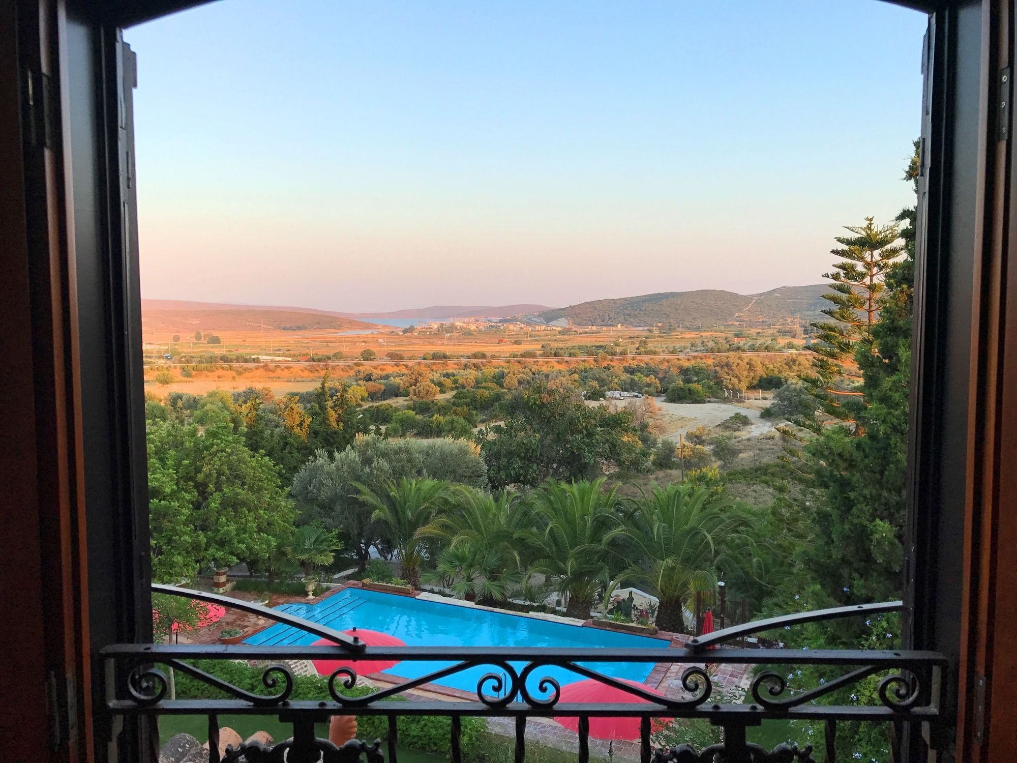 Villa Taraça Alaçatı Romantik Otel Exterior foto